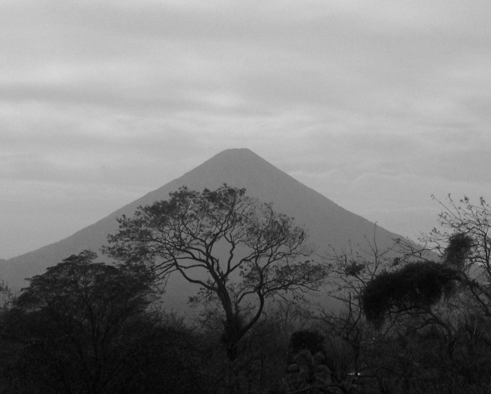 2016-04-28_221612123_54DF9_iOS.jpg image